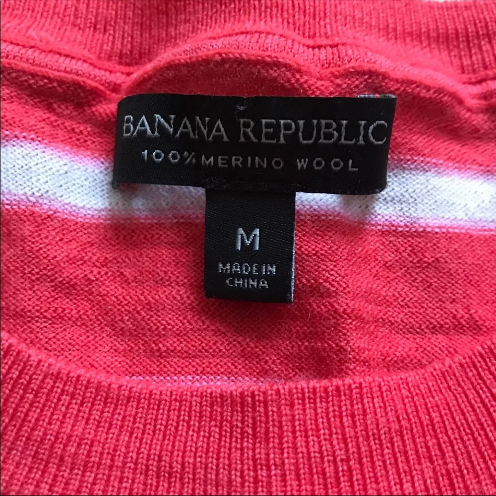 Banana Republic Merino Wool Sweater - Picture 2 of 2